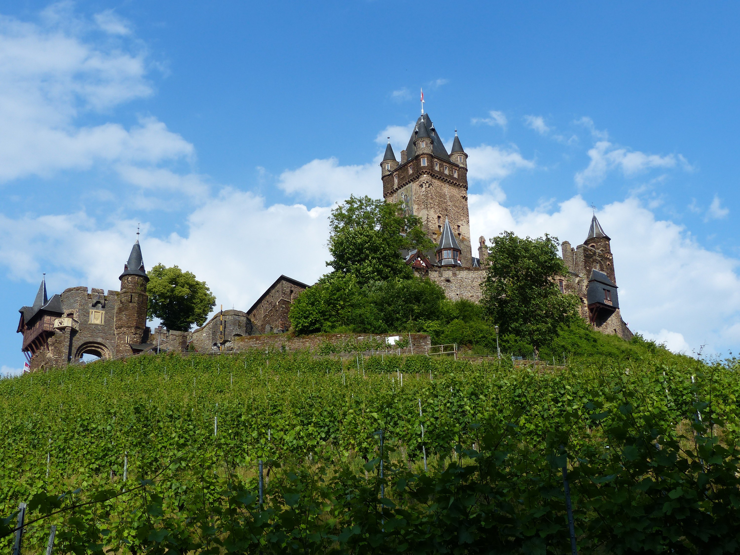 Reichsburg Cochem - Blick von Hotel Pension Villa Tummelchen in Cochem an der Mosel
